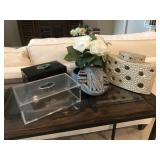 4 PC DECO ITEMS