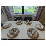 DINNERWARE