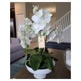 FLOWER VASE