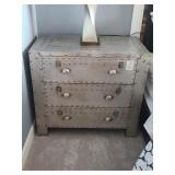 NIGHTSTANDS