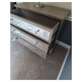 NIGHTSTANDS