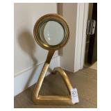 MAGNIFYING GLASS