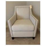 UPHOLSTERED CHAIR