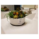 SUCCULANT PLANTER