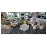 KITCHEN CHINA ACCESSORIES