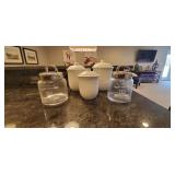 5PC-WHITE CANISTER TRIO & "TEA" CONTAINERS