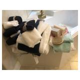 ASSORTED TOWELS