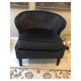 UPHOLSTERED CHAIR