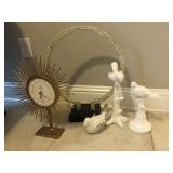 ASSORTED DECO ITEMS