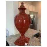 RED URN