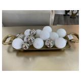 TRAY W/ SPHERES