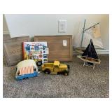 ASSORTED DECO ITEMS
