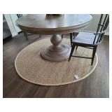 ROUND RUG