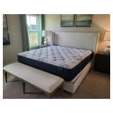 KING MATTRESS & BOXSPRING