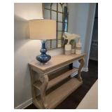 LIGHT WOOD CONSOL TABLE