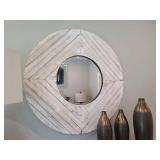 WHITE DISTRESSED ROUND MIRROR
