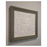 GREY & WHITE TIN WALLART