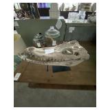 ALLIGATOR SKULL DECO