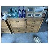 WOOD DRESSER