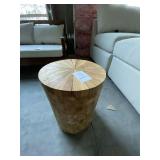 ACCENT TABLE