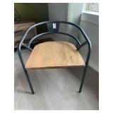 DESK CHAIR