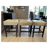 STOOLS