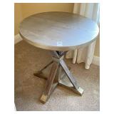 ACCENT TABLE