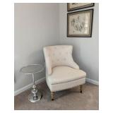 CREAM SIDE CHAIR