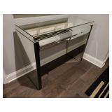 ACCENT TABLE