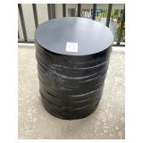 ACCENT TABLE
