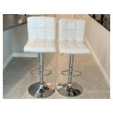 STOOLS