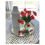 TRAY W/VASES