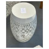 ACCENT TABLE