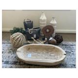 ASSORTED VASES & WOOD DECO
