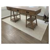 AREA RUG