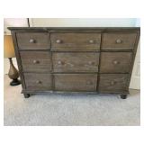 DRESSER & 2 NIGHTSTANDS