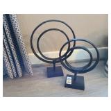 2 PC IRON CIRCLE DECO