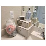ASSORTED BATH DECO