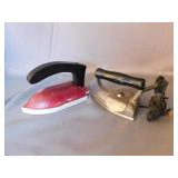 Vintage Guyer Mfg. electric travel iron - Pottery Vintage Guyer Mfg. electric travel iron - Pottery