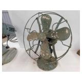 Antique 4 blade electric fan w/ cast iron base,