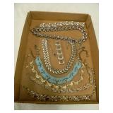 Retro necklaces: Silvertone link - Coro bracelet Retro necklaces: Silvertone link - Coro bracelet