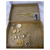 Goldtone chain necklaces 16' to 30' - pins - Goldtone chain necklaces 16' to 30' - pins -