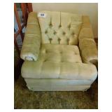 Retro gold sitting chair