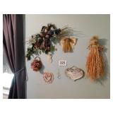 Wall décor: includes straw dolls - floral Wall décor: includes straw dolls - floral