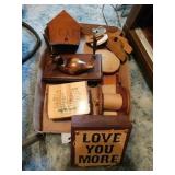 Vintage wooden lot: carved duck desk pen holder -