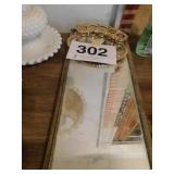 Vintage mirrored lipstick holder with gold Vintage mirrored lipstick holder with gold