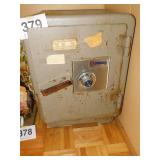 Sentry Safe, 17x23.5x17