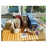 Collection of 9 bells - 2 china vases with applied Collection of 9 bells - 2 china vases with applied