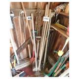 Garden rake - spade - shovel - chain - etc.