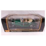 New Maisto 1955 Mercedes Benz diecast car in box